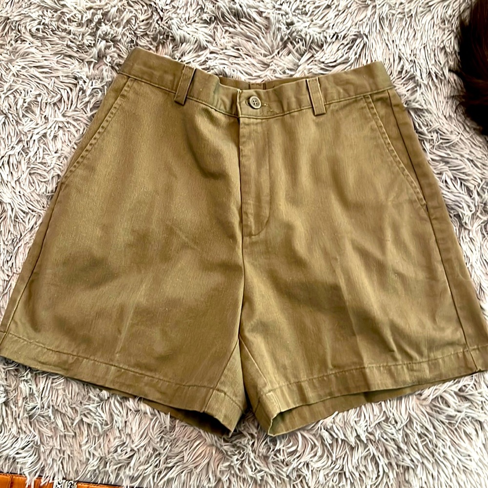 Dockers Olive Green High-Waist Bermuda Shorts